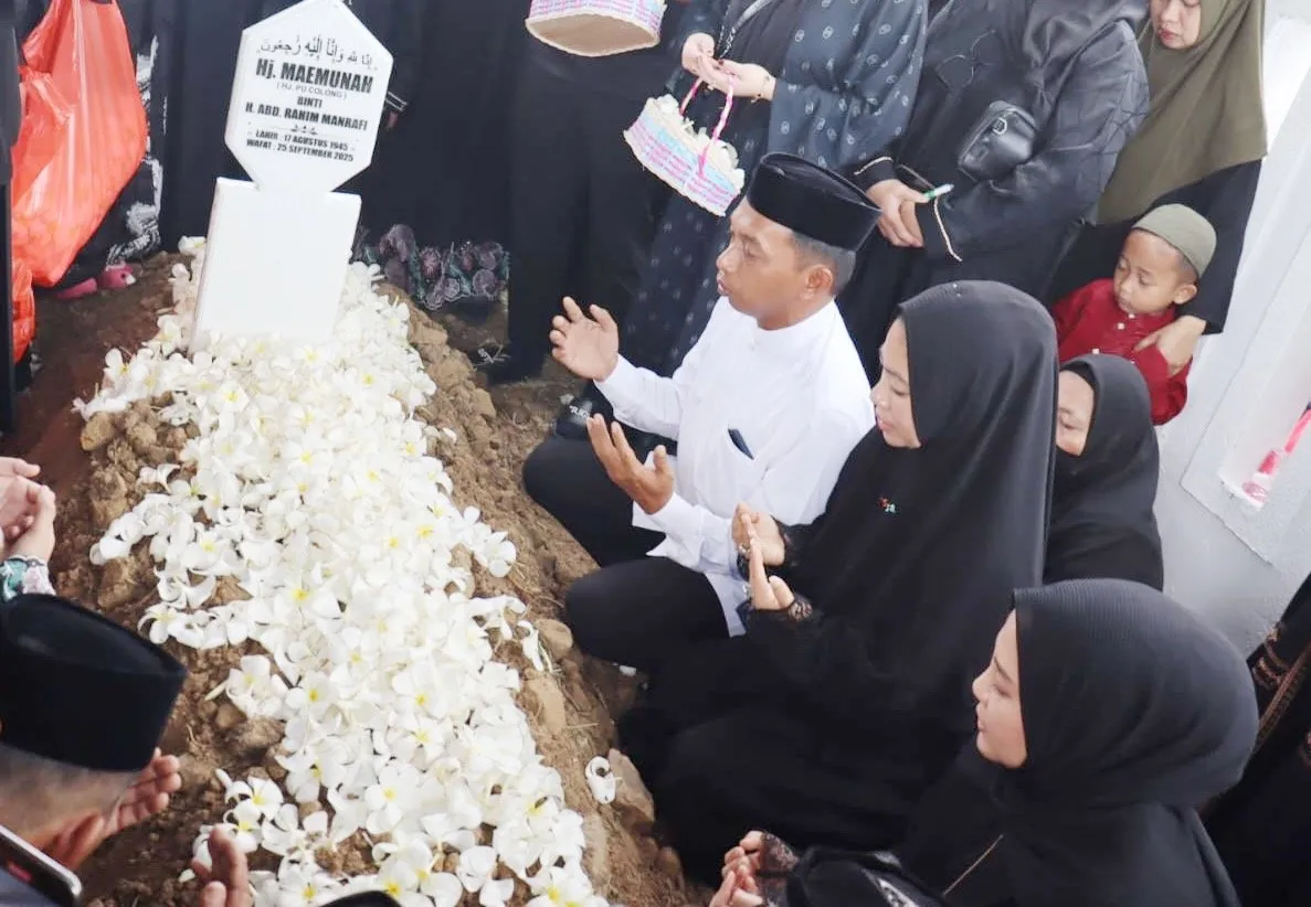 Bupati Sidrap Syaharuddin Alrif Sampaikan Belasungkawa atas Wafatnya Hj. Maemunah