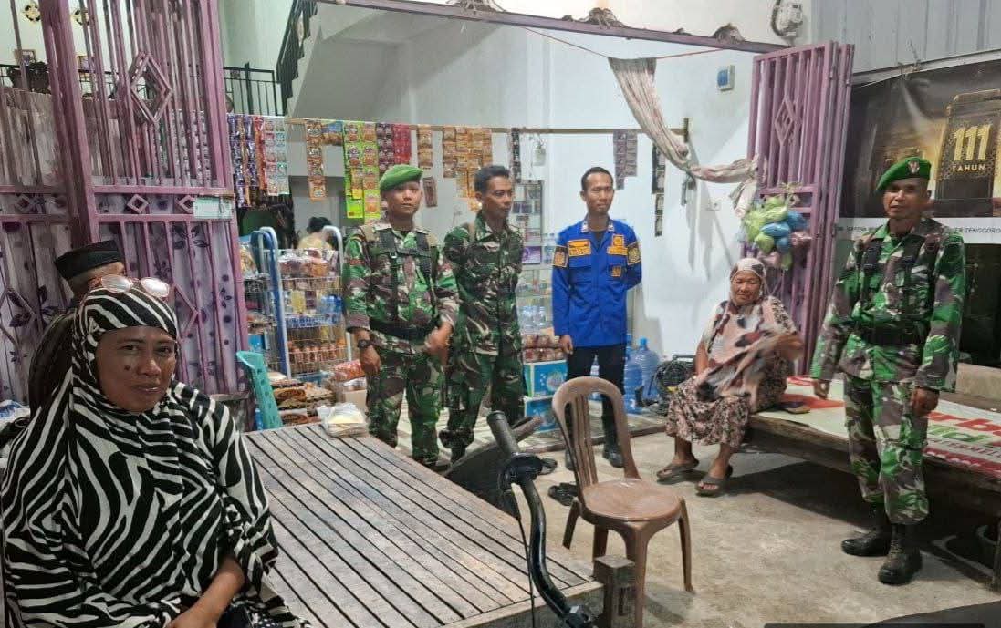Sinergi Babinsa dan Masyarakat: Patroli Gabungan Warnai Malam di Sidrap