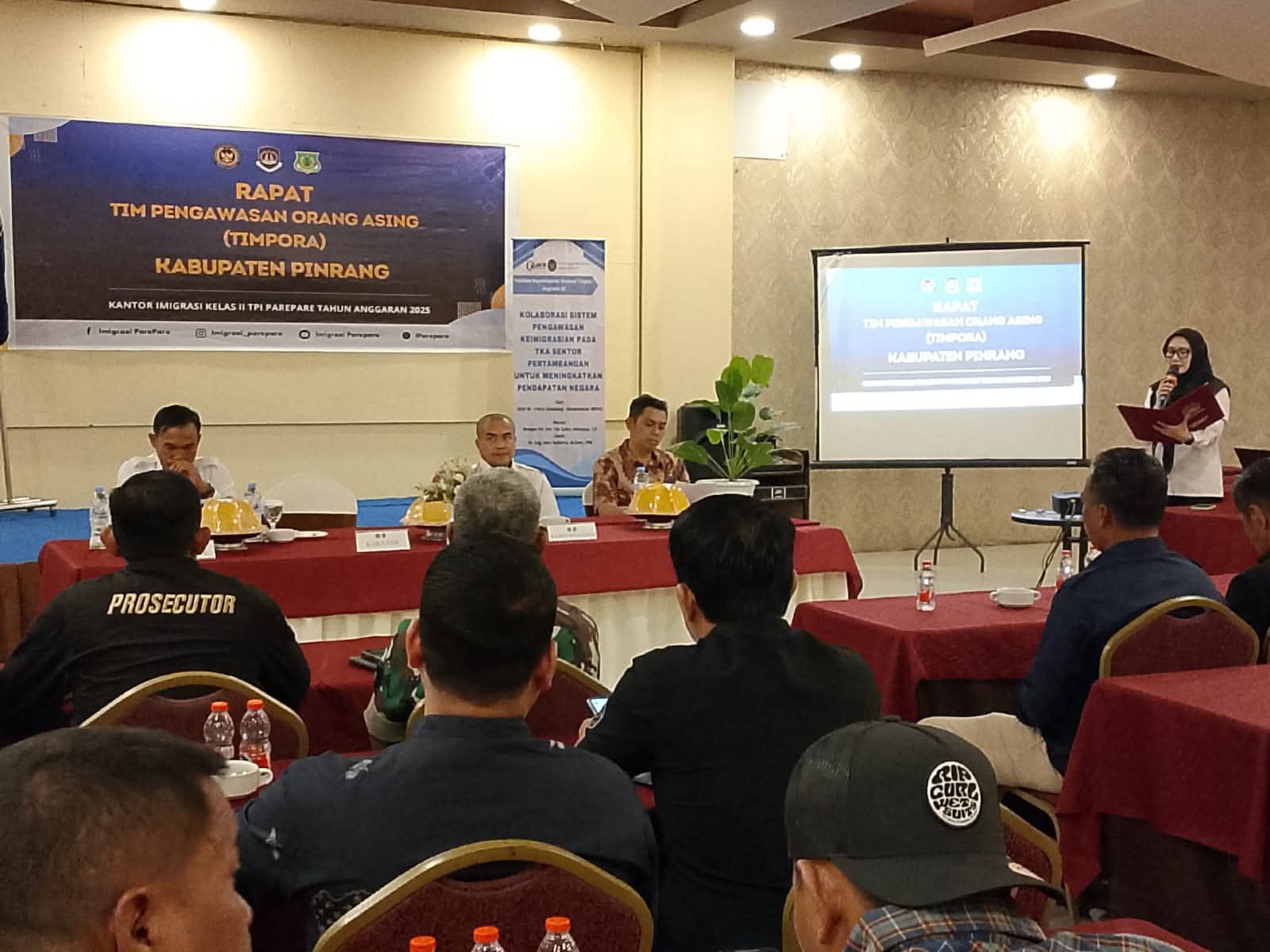 Pinrang Tingkatkan Koordinasi Timpora untuk Awasi Mobilitas Warga Negara Asing