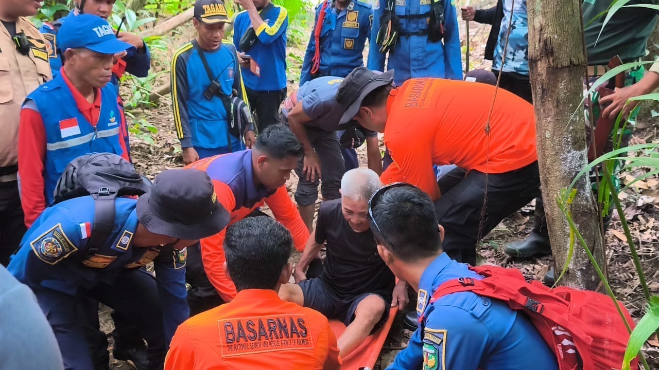 Tersesat di Kebun Sehari Semalam, Kakek 82 Tahun Selamat Berkat Tim SAR