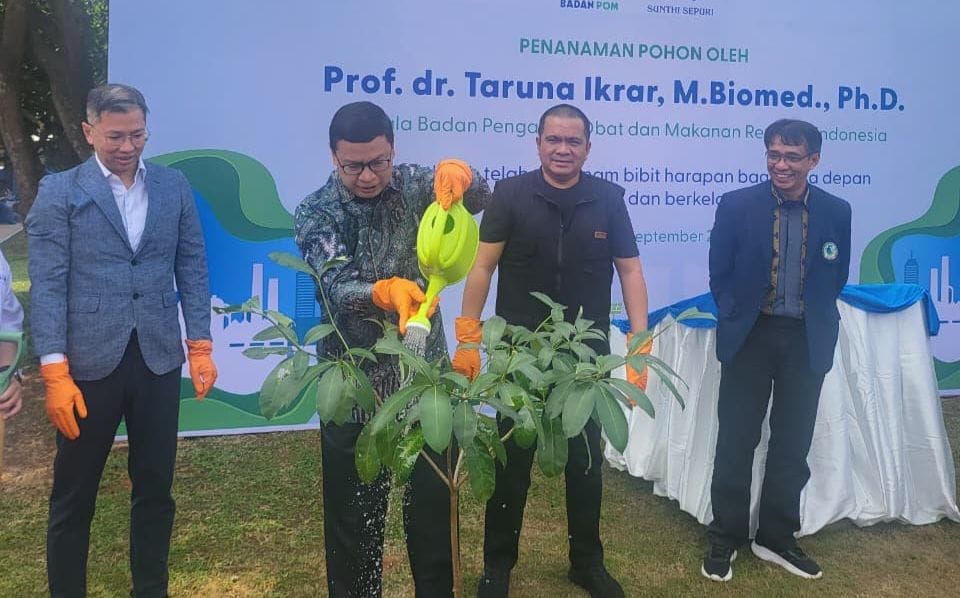 Taruna Ikrar Kepala BPOM RI, Tanam Pohon & Resmikan Fasilitas Sunthi Sepuri