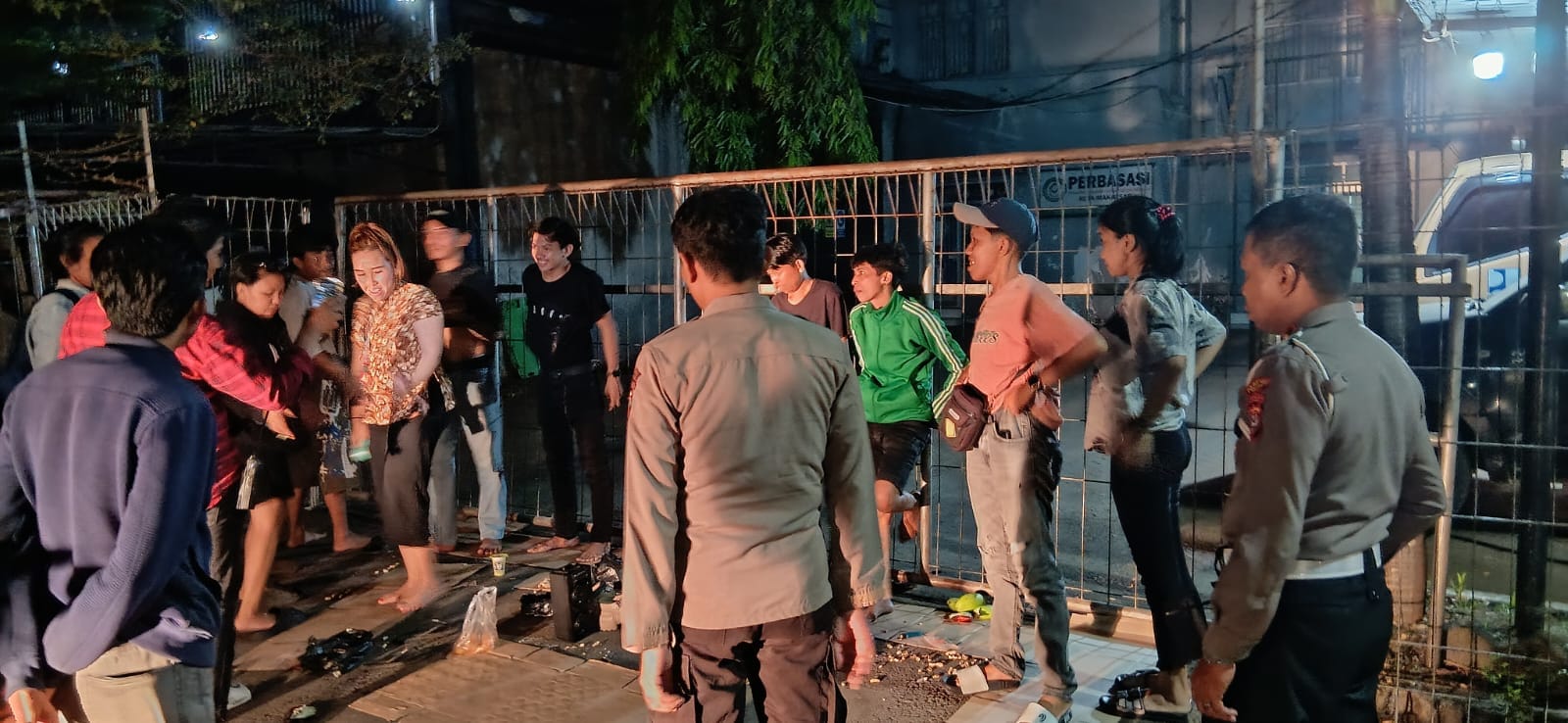 Polsek Makassar Amankan 9 Orang Usai Pesta Miras di Depan Kantor KONI