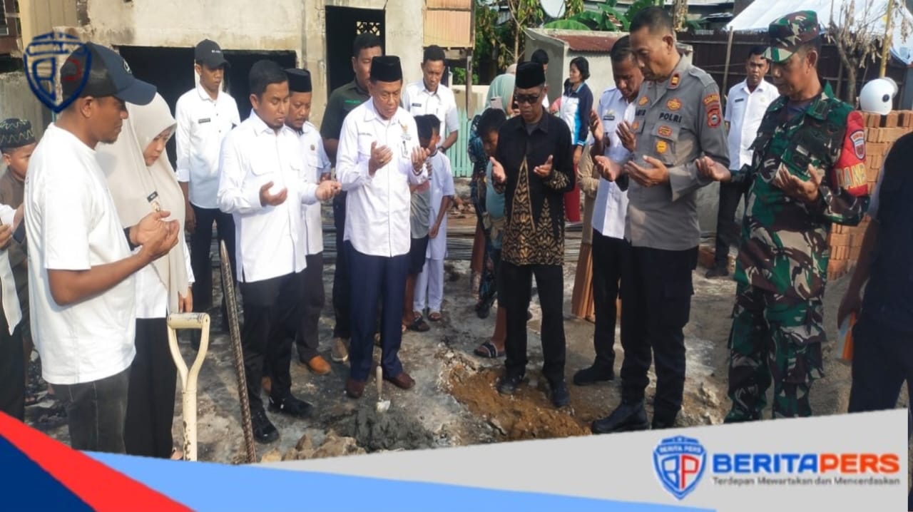 Wali Kota dan Kapolsek Soreang Letakkan Batu Pertama Rumah Bantuan Korban Kebakaran