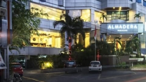 Almadera Hotel Makassar, Sentuhan Kemewahan di Tengah Kesibukan Kota