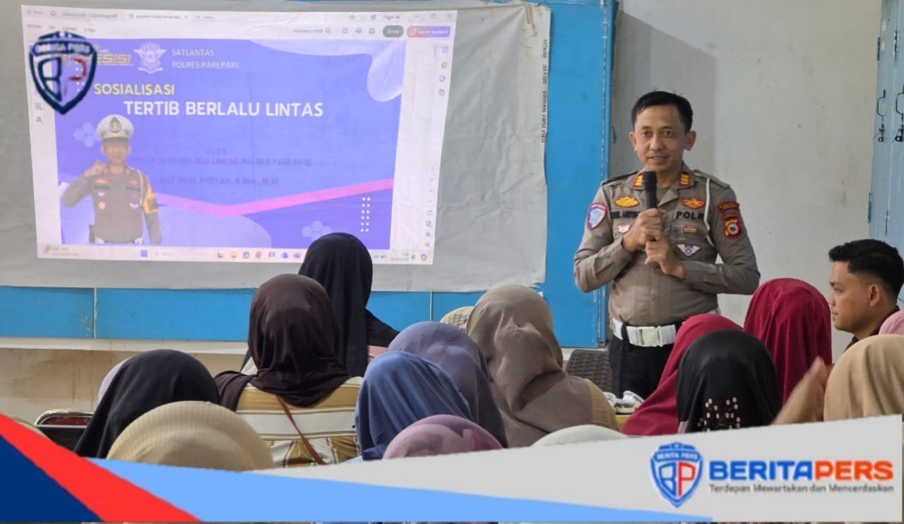 Kasat Lantas Polres Parepare Beri Edukasi Tertib Lalin Kepada Karyawan Perusahaan