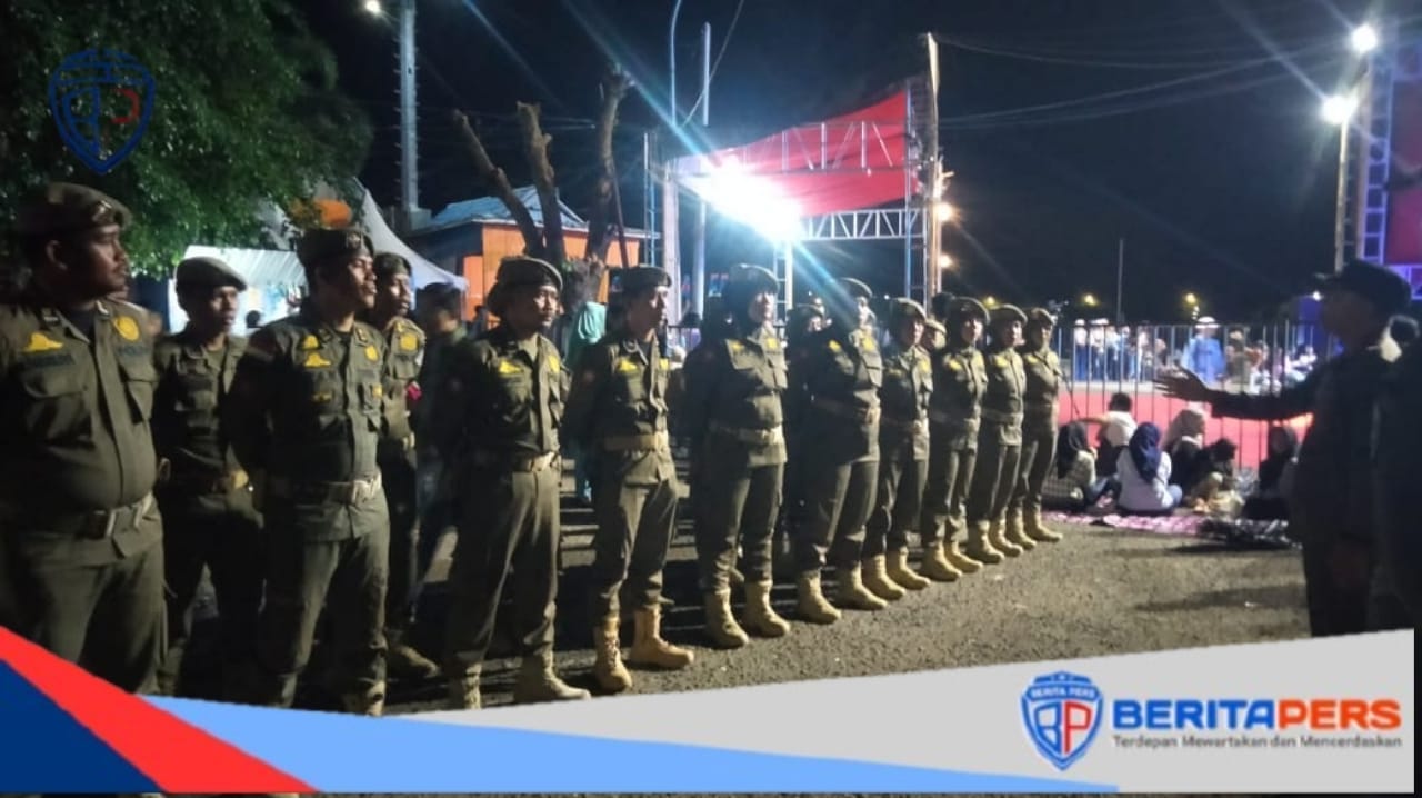 Pengamanan Satpol PP Pastikan Penutupan Festival Salo Karajae 2025 Parepare Kondusif