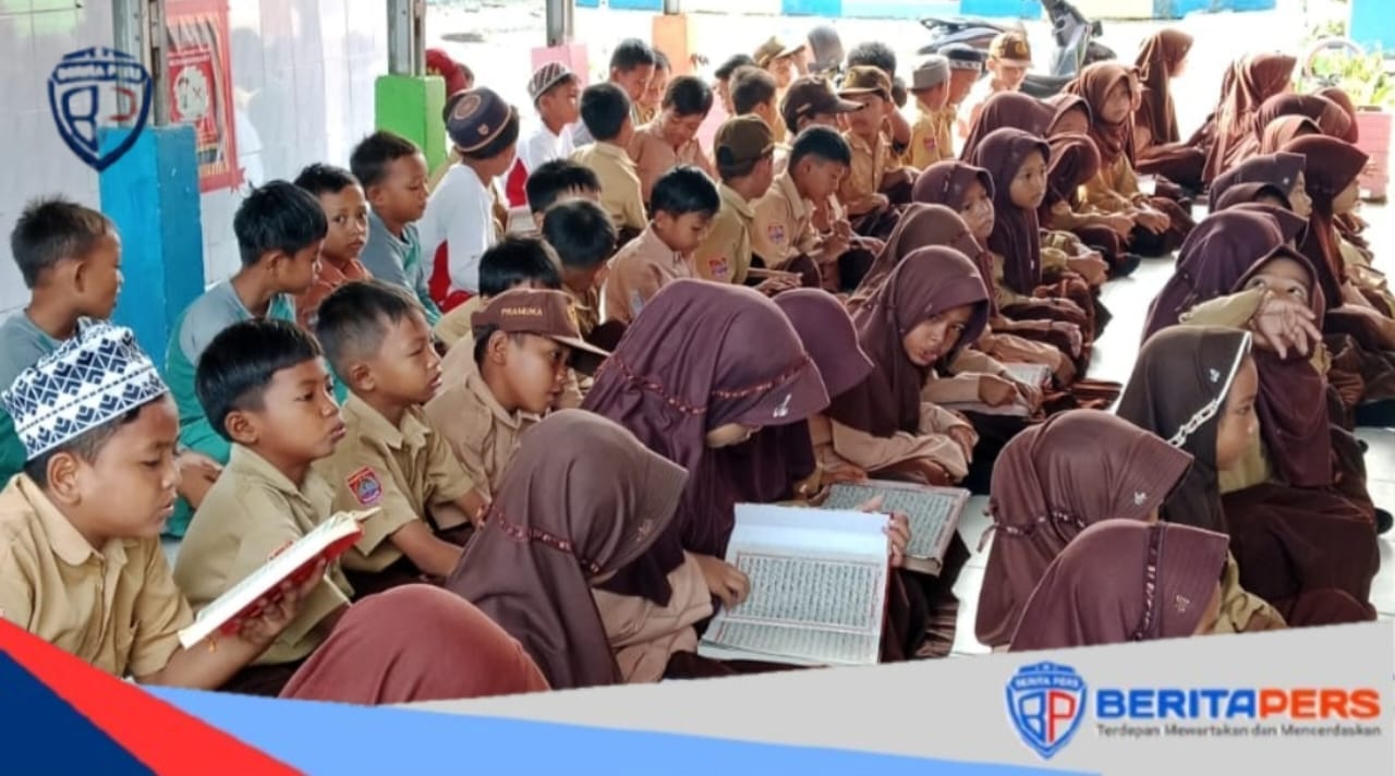 “JUMRASA” di SDN 63 WaeTuoe: Menumbuhkan Damai, Bahagia, dan Cinta kepada Allah SWT