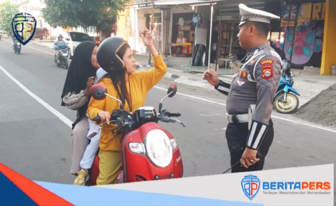Pengendara Motor Berboncengan Tiga, Kasat Lantas: Ini Mengabaikan Keselamatan