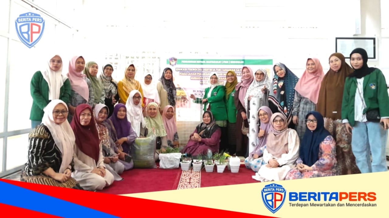 PKM Unggulan UMI “Edukasi Teknologi Vertikultur Tanaman Sayuran” di Makassar
