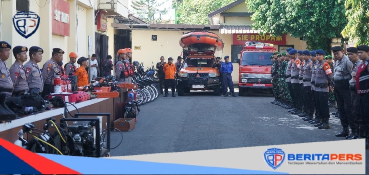 Menghadapi Potensi Banjir dan Bencana Alam, Polres Parepare Laksanakan Penggelaran Peralatan SAR Terpadu