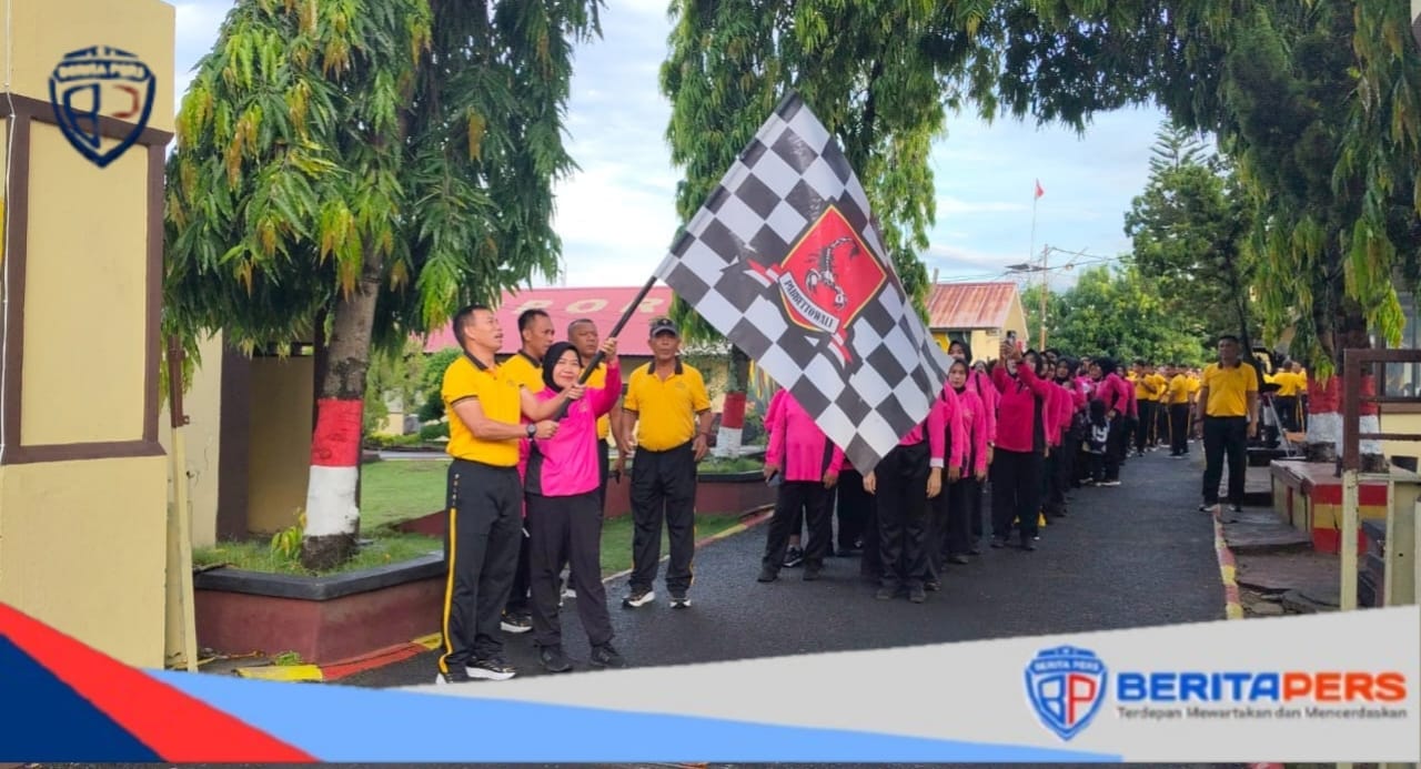 Batalyon B Pelopor Satuan Brimob Gelar Olahraga Bersama Jelang HUT ke-80 Korps Brimob Polri