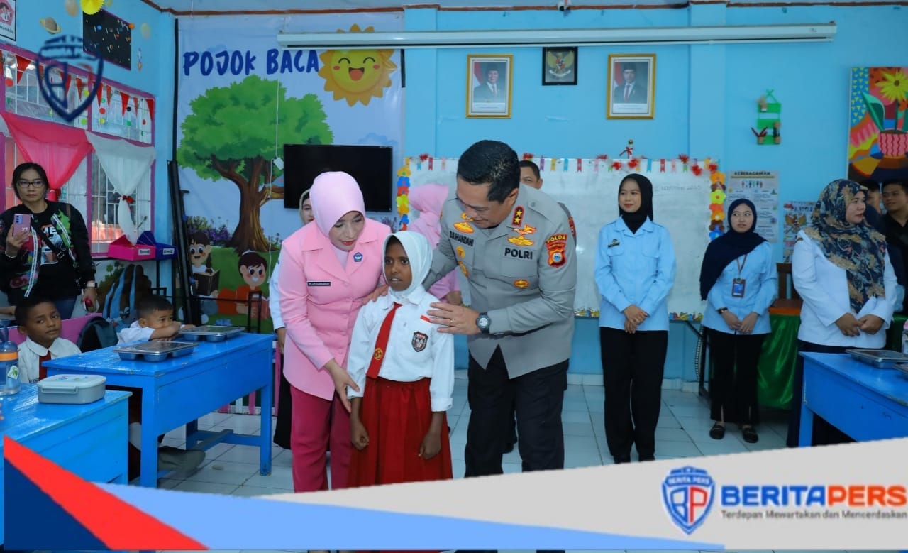 Kapolda Sulsel dan Ketua Bhayangkari Daerah Tinjau SPPG Yayasan Kemala Bhayangkari