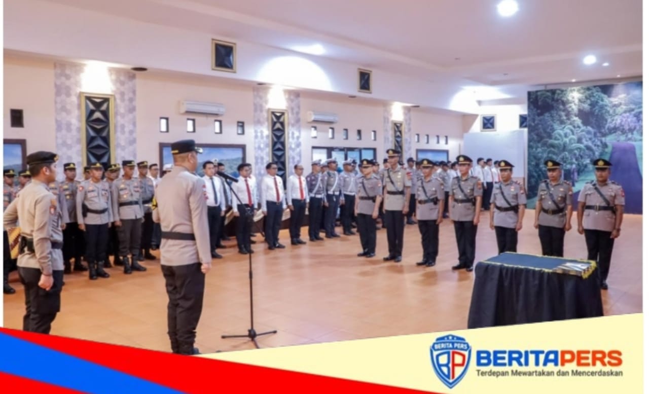 Kapolres Pinrang Pimpin Upacara Sertijab dan Pelantikan, 1 Kasat dan 3 Kapolsek Bergeser