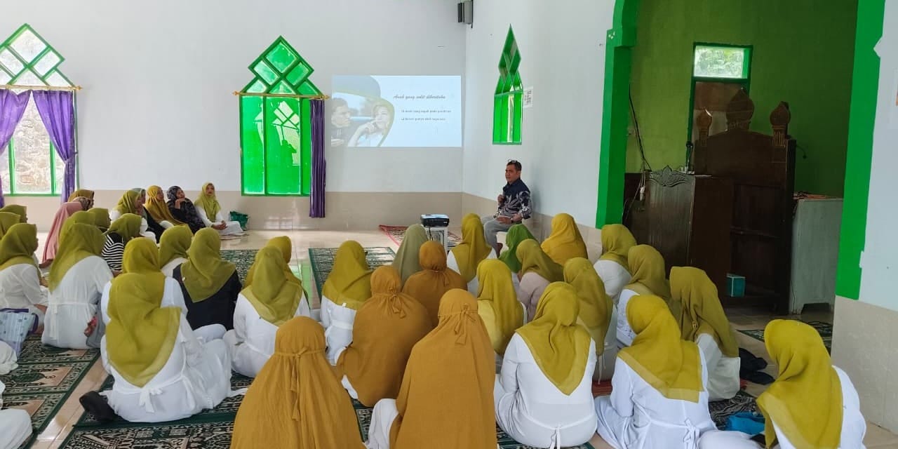 Teknik Komunikasi Tepat Sasaran dari Pakar Hypnoparenting, Coach Anwar