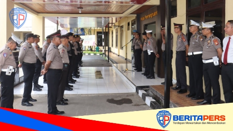Kabag Ops Polres Takalar Tekankan Profesionalisme dan Integritas Personel