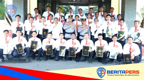 183 Personel Diberi Penghargaan Kapolda Sulsel, 2 di PTDH