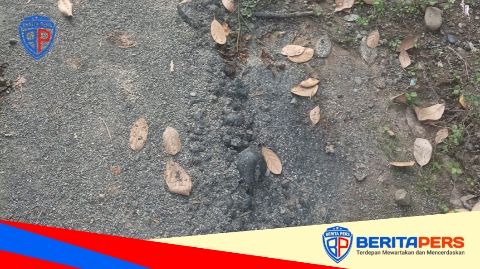 Proyek Aspal Dipertanyakan Kualitas Dan Ketebalannya di Sawakong – Galsel?