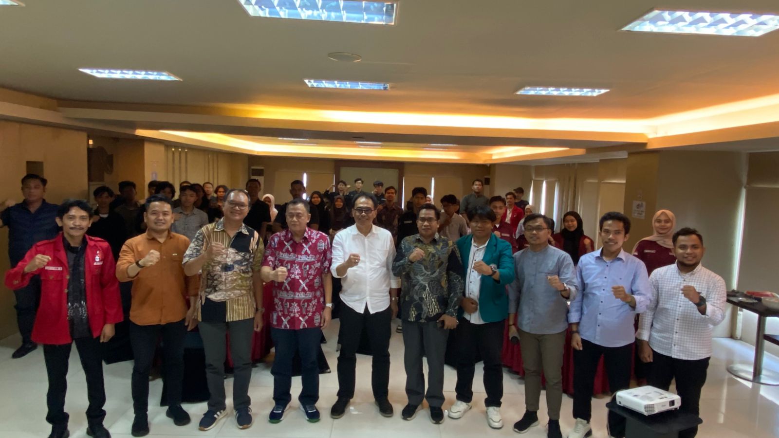 Pakar dan Aparat Keamanan Bertemu di Makassar Bahas Tren Ideologi, Gerakan Mahasiswa, dan Tantangan Era Digital