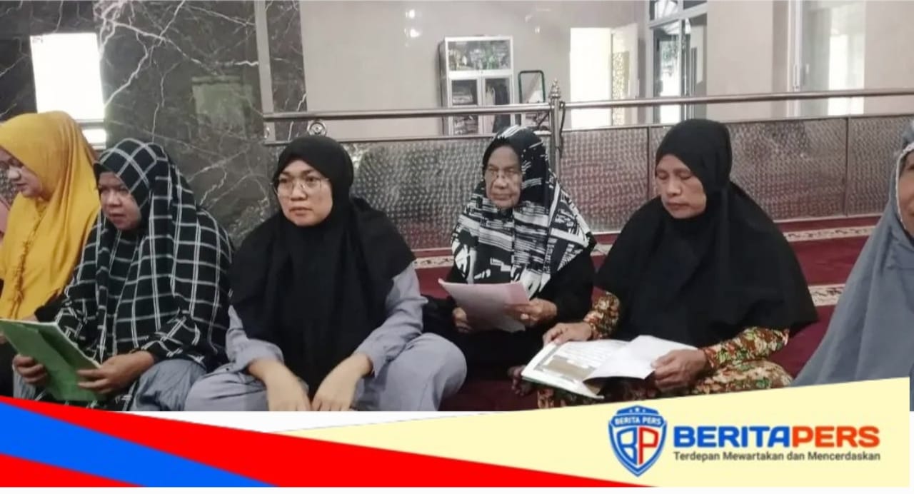 Pembinaan Keagamaan Perkuat Moral Sosial Masyarakat di Masjid Syifa Fityah Parepare