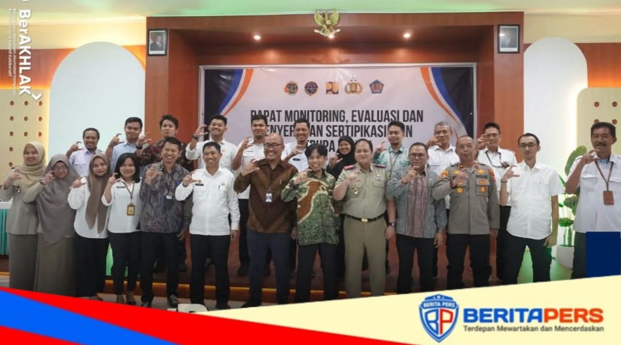 KPKNL Parepare Gelar Rapat Monev dan Penyerahan Sertipikat BMN Tahun 2025