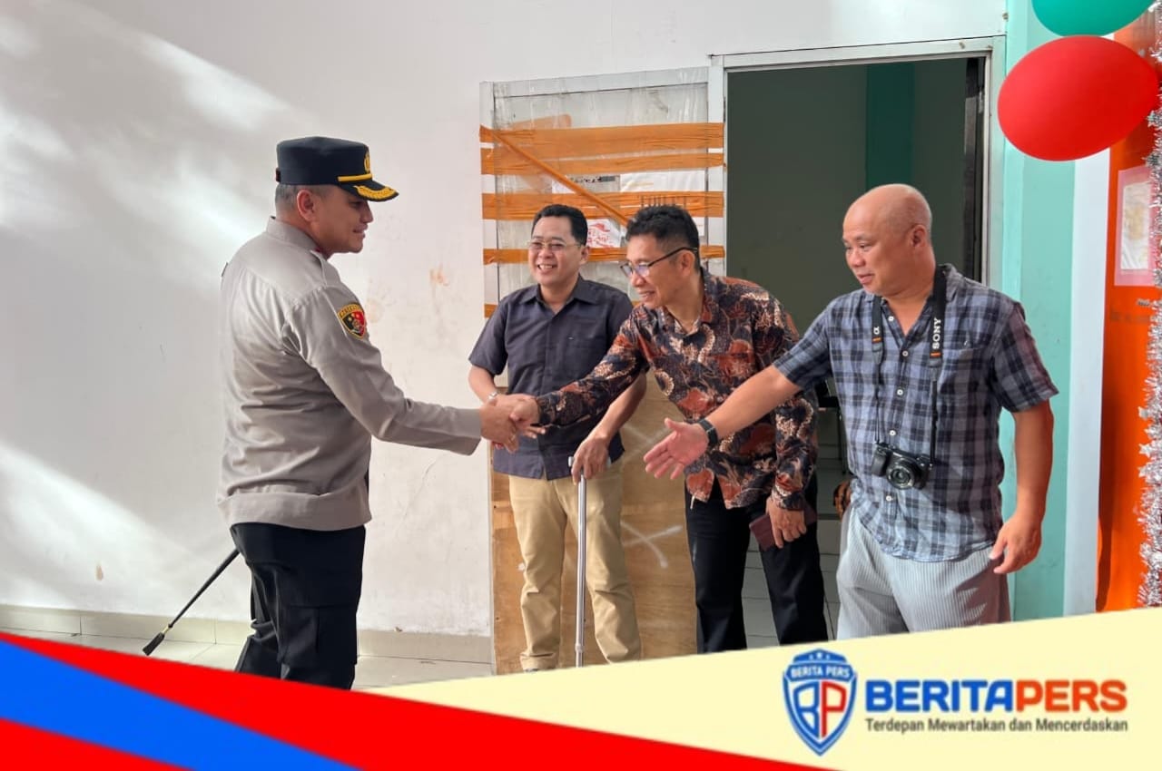 Kapolres Parepare Tinjau Pengamanan Ibadah Natal Sekolah Minggu Jemaat Gereja Pantekosta Tabernakel Petra