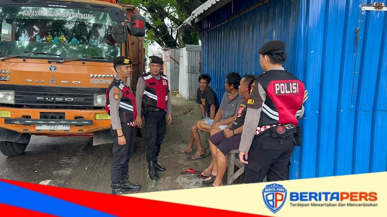 Sat Samapta Polres Parepare Perkuat Kamtibmas Jelang Nataru Melalui Patroli Dialogis