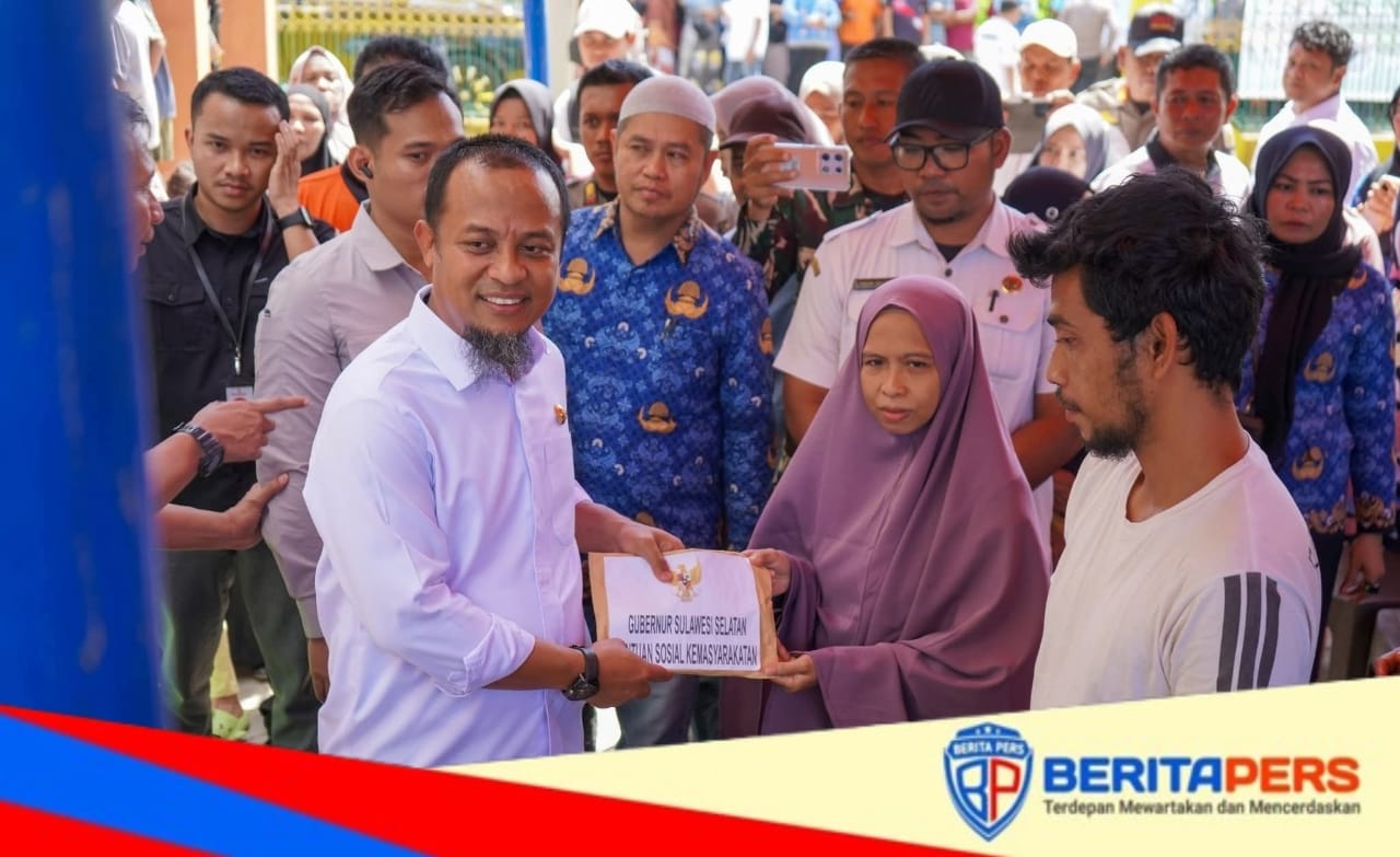 Bantuan Rp350 Juta dari Gubernur Sulsel Disalurkan untuk 60 KK Korban Puting Beliung di Lanrisang
