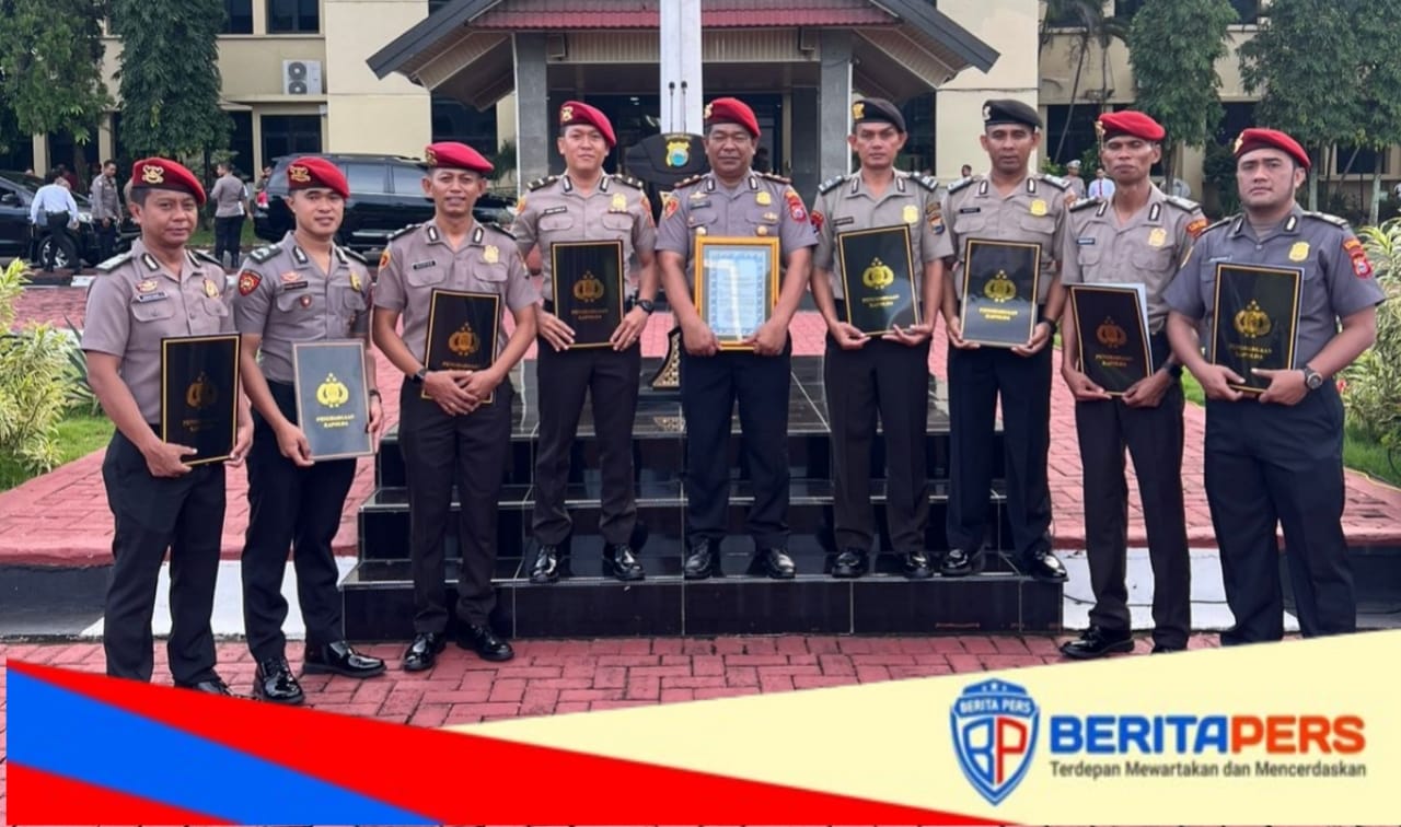 Polsek KPN Polres Parepare Terima Penghargaan dari Kapolda Sulsel