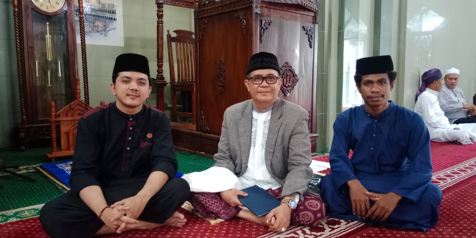 Gema Wahyu di Cokonuri: Pesan Mendalam Dr. Muh Anwar HM tentang Rahasia Waktu dan Usia