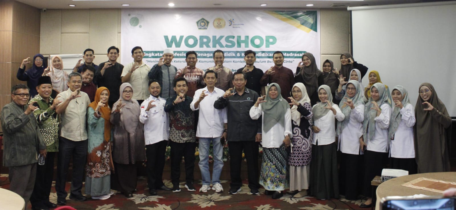 Celebes Public Speaking Gelar Workshop Peningkatan Profesional Guru Madrasah