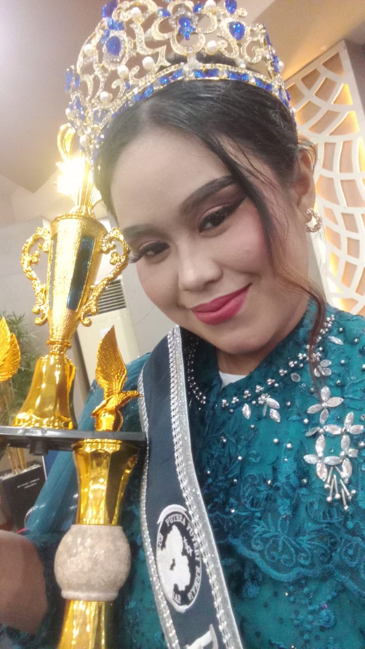 Elvira Elizabeth KaloMahasiswi Semester 3 STIMI YAPMI Makassar