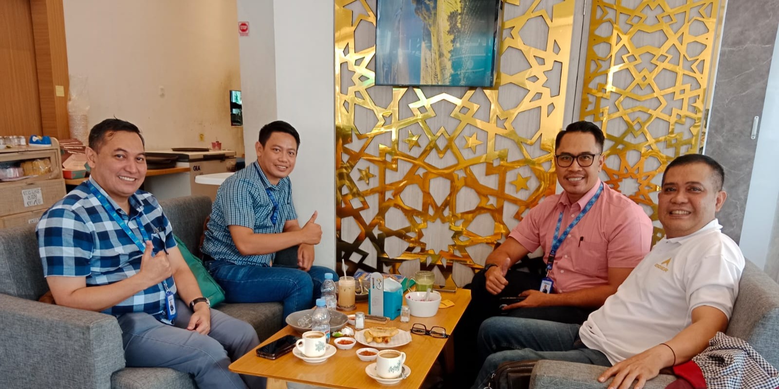 Sinergi Literasi: STIMI YAPMI Makassar dan Penerbit Erlangga Gagas Kolaborasi Strategis di Awal Tahun