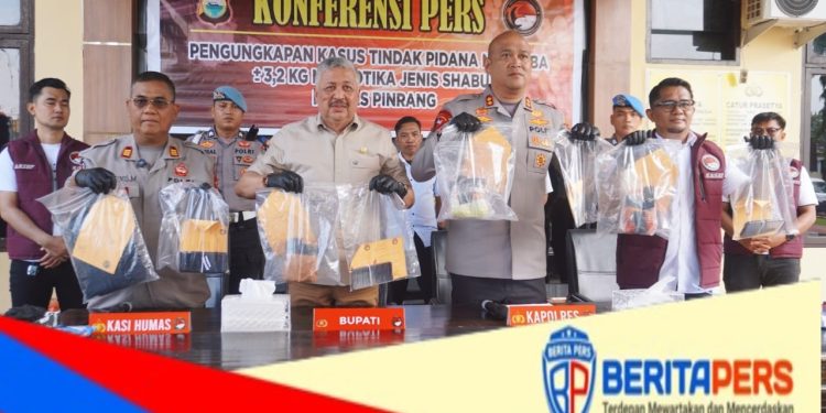 Polres Pinrang Ungkap Peredaran 3,2 Kilogram Sabu, Empat Tersangka Diamankan
