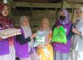 BAZNAS Bulukumba bersama Sahabat Surga menyalurkan bantuan sembako bagi kaum dhuafa di Bontotiro.
