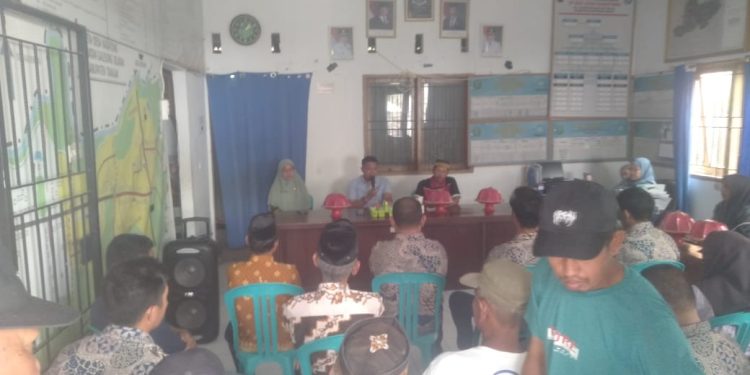 Disambut Berbagai Elemen Masyarakat, Baharuddin Daeng Ngawe “Mari Bahu Membahu Untuk Desa Kadatong Lebih Maju