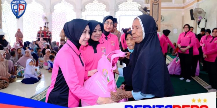 Bhayangkari Sulsel Salurkan Bantuan Kemanusiaan bagi Korban Bencana di Pidie Jaya