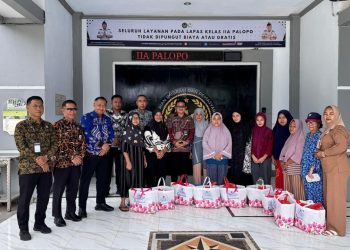 Lapas Kelas IIA Palopo Salurkan Bantuan Sosial kepada Warga Sekitar