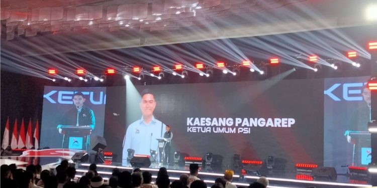 Gempa Politik di Rakernas Makassar: Rusdi Masse Resmi Berkostum Putih PSI, Siap Menangkan 2029