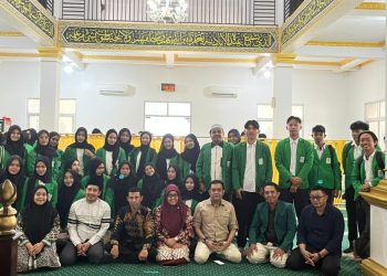 Perkuat Sinergi Akademik, FTK UIN Alauddin Makassar Serahkan 103 Mahasiswa PLP 1 di MTs Ash-Shalihin