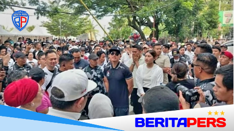 Lautan Putih di Losari: Kaesang Pangarep dan RMS Bakar Semangat 35 Ribu Peserta Jalan Sehat PSI