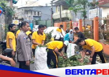 Polda Sulsel Gelar Aksi “Bersih-Bersih”, Tindak Lanjut Instruksi Presiden Prabowo Untuk Indonesia Asri