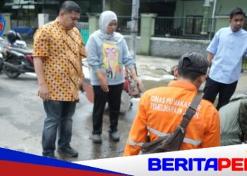 Respons Cepat Keluhan Warga, Walikota Makassar Tinjau Perbaikan Jalan Garuda Mariso
