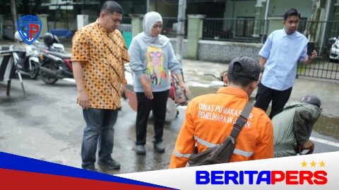 Respons Cepat Keluhan Warga, Walikota Makassar Tinjau Perbaikan Jalan Garuda Mariso