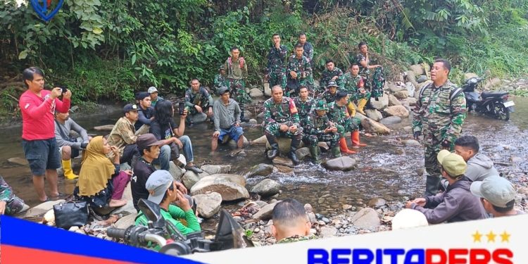 TMMD ke-127 Perkuat Akses Jalan ke Desa Lenggo, Dandim: Kepentingan Warga Tetap Prioritas