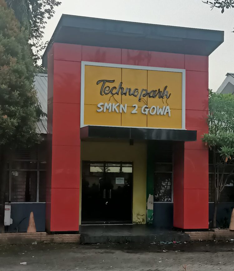 Tiga Minggu Aktivitas Belajar Di SMK 2 Gowa Tidak Maksimal Karena Mati Lampu, Kepsek Diduga Lakukan Pembiaran 