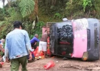 Hari Kelam di Tanjakan Bolaromang Dua Mobil Terguling dalam Sehari
