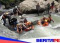 Tim SAR Batalyon B Pelopor Bersama SAR Gabungan berhasil Temukan Korban Hanyut di Pinrang