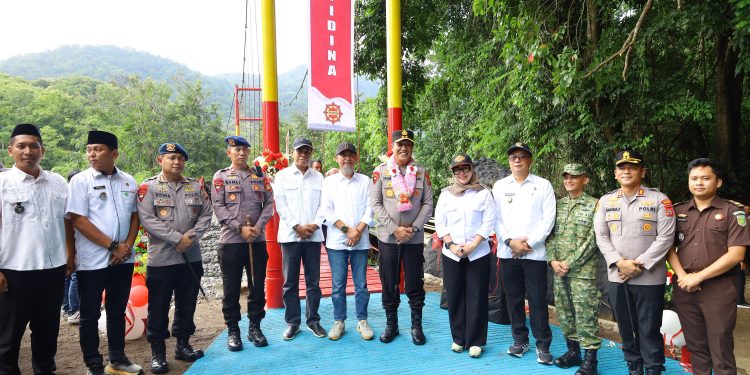 Kapolda Sulsel Resmikan Jembatan Gantung Pakka di Barru, Tingkatkan Akses dan Kesejahteraan