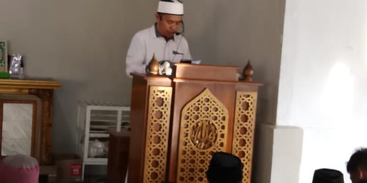 Khutbah Idulfitri di Masjid Kampung Amanah Makassar, Ajak Jamaah Buka Hati dan Menata Hidup Lebih Baik