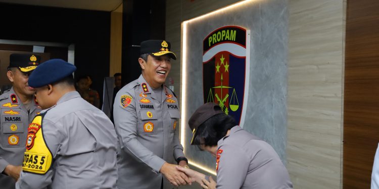 Pastikan Kesiapan Pengamanan Arus Mudik, Kapolda Sulsel Cek Pos Pengamanan Rute Makassar–Jeneponto